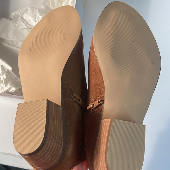 NWT Yellow Box Women’s leather booties sz 7 Chestnut Brown - Picture 7 of 8